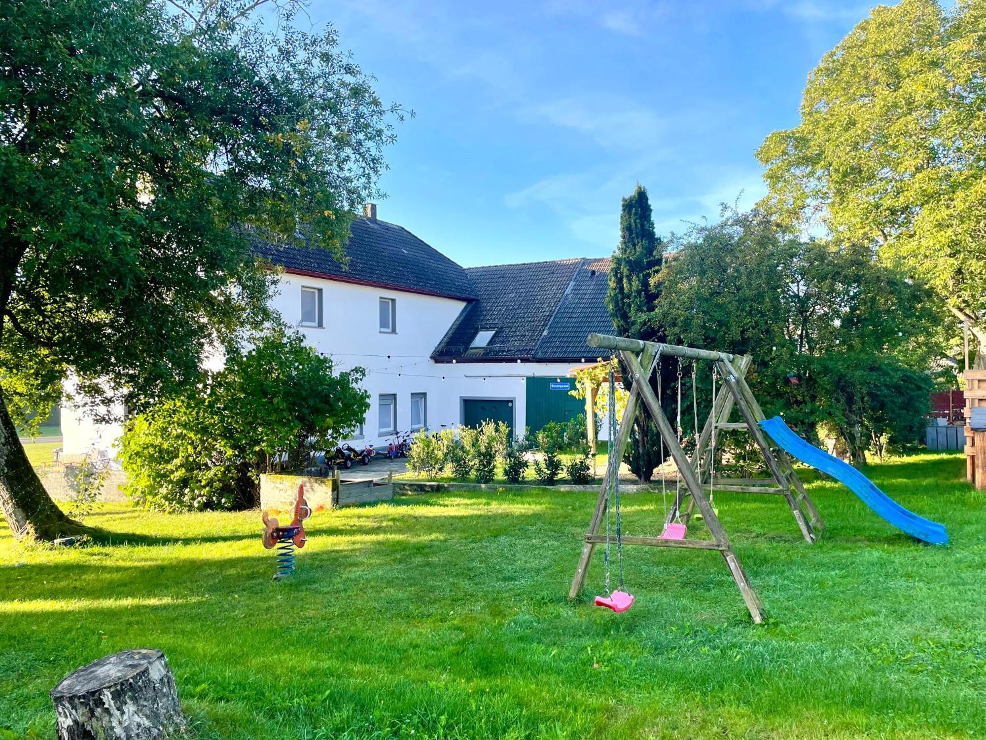Ferienhaus Backesgarten Fuer 22 Personen Neichen Eksteriør billede